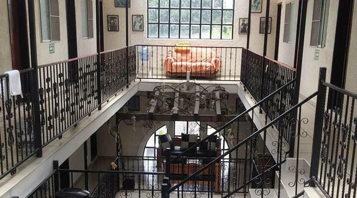 Hotel Acuario En Ocotlan Bagian luar foto